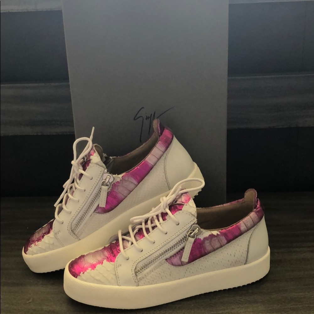 Giuseppe Zanotti sneakers